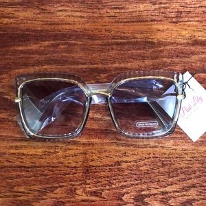 Pink Lily Boutique Sunglasses